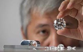   Customization Options for 2-Carat Lab-Grown Diamonds